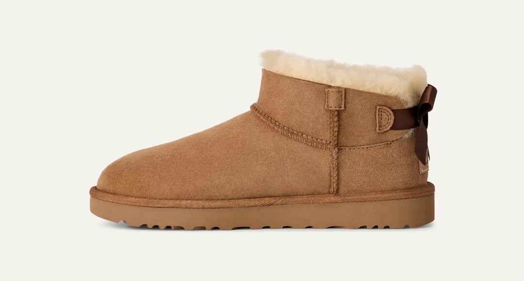 UGG Ultra Mini Bailey Bow Boot