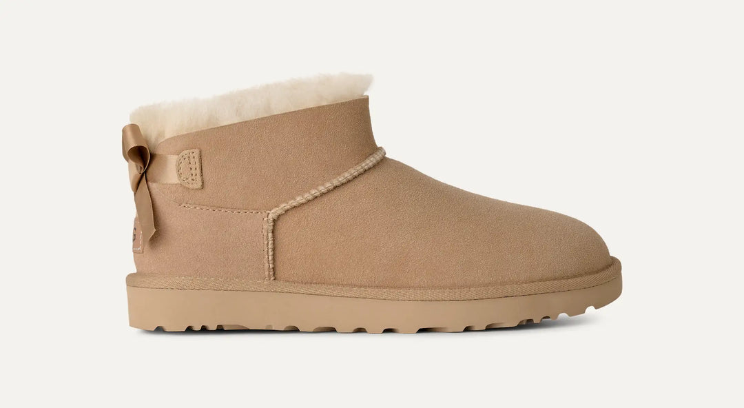 UGG Ultra Mini Bailey Bow Boot