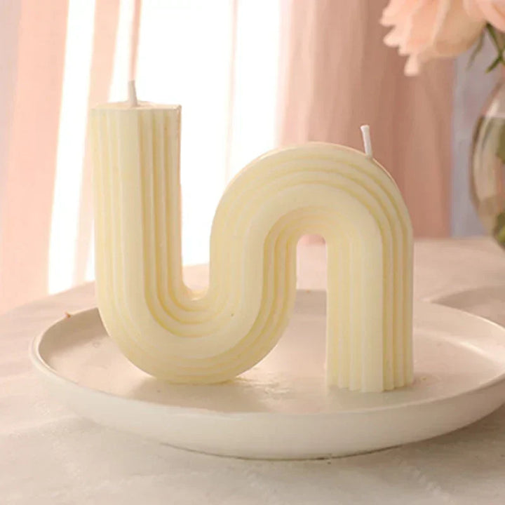 Geometric Candles S Shape Design