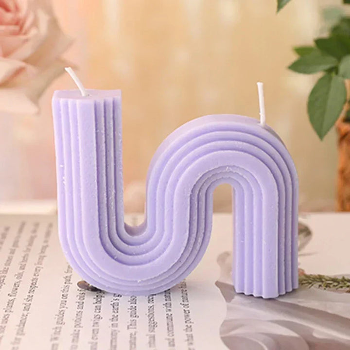 Geometric Candles S Shape Design