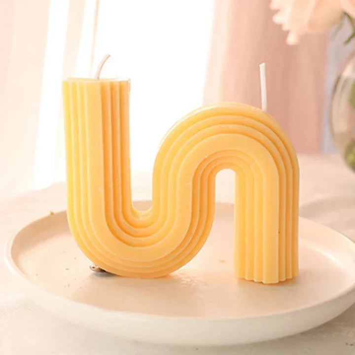 Geometric Candles S Shape Design