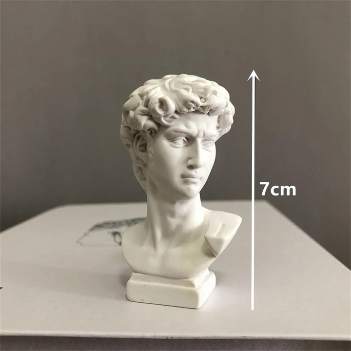Resin Statue Mini Head Art & Decoration