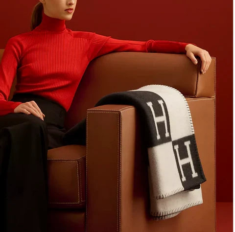Hermes Avalon Blanket